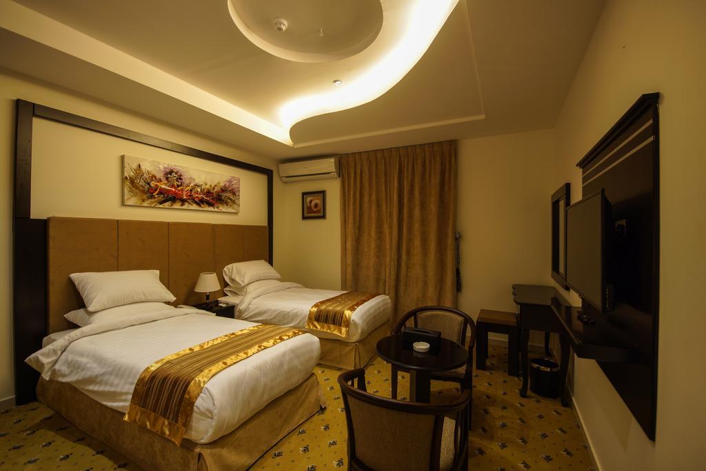 Rose Oasis Hotel Najran Room photo