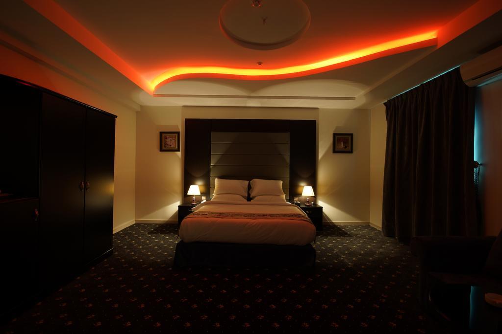 Rose Oasis Hotel Najran Room photo