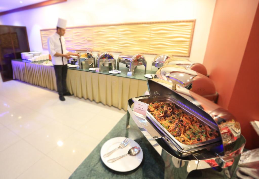 Rose Oasis Hotel Najran Exterior photo