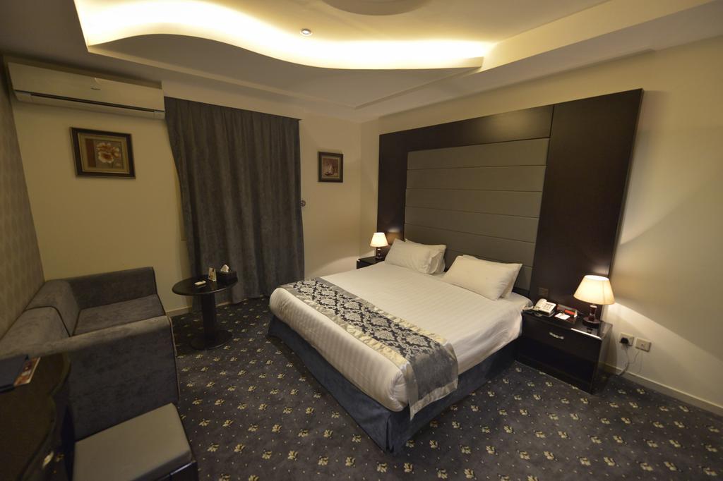 Rose Oasis Hotel Najran Exterior photo