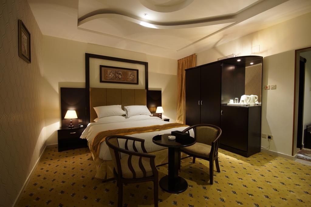 Rose Oasis Hotel Najran Exterior photo